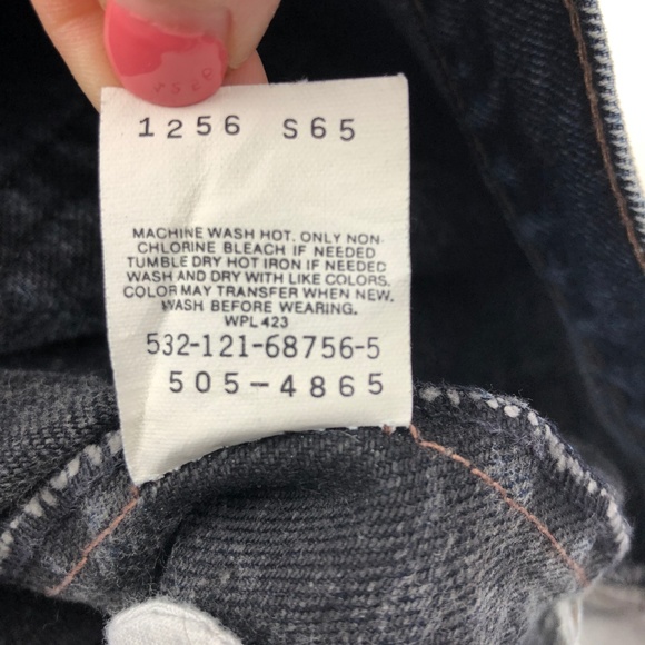 Vintage Levi’s 505 Jeans - Picture 8 of 8